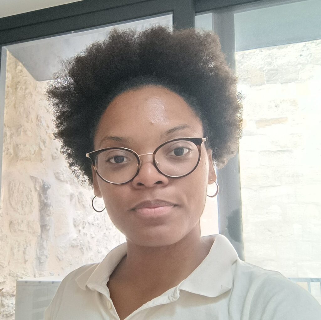 nounou-babysitter-babysitting-malika-bordeaux-enfant-gironde-occasionnelle