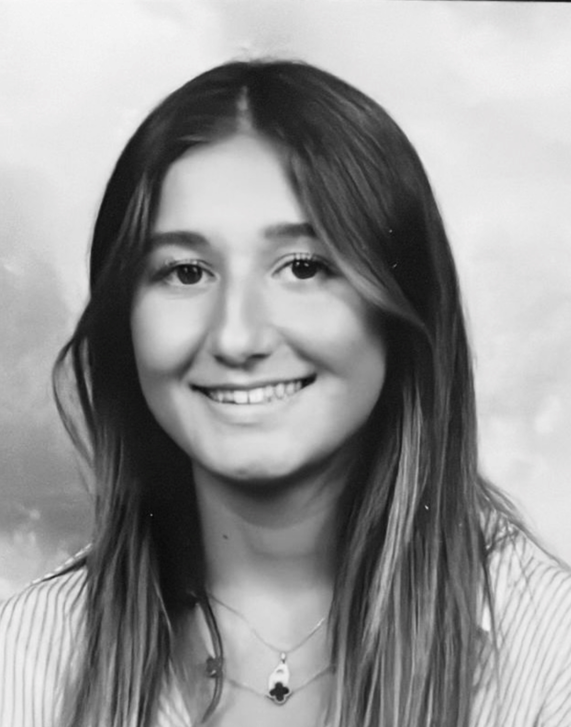 nounou-vadrouille-ines-babysitter-babysitting-occasionnel-bordeaux-gironde-enfant-bebe