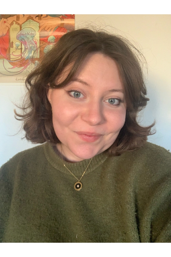 nounou-amelie-enfant-babysitter-babysitting-bordeaux-gironde